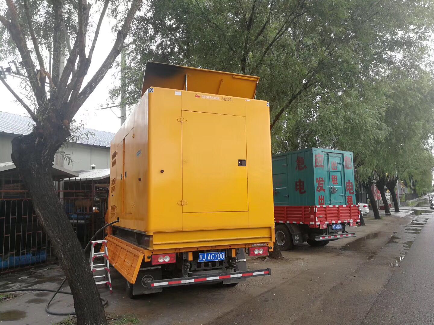 大雨致使多地突發(fā)停電，兩臺(tái)發(fā)電車(chē)通州應(yīng)急供電中